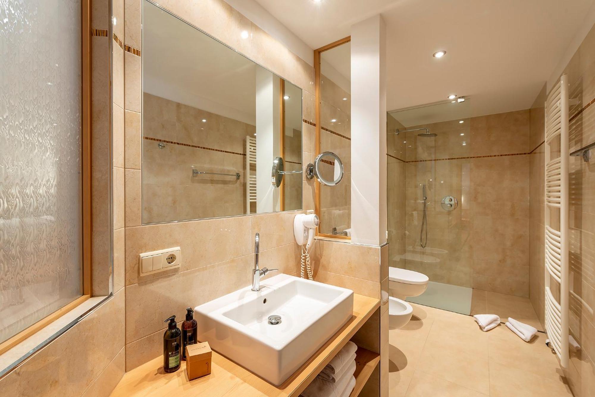 Seelaus Hotel Alpe Di Siusi
